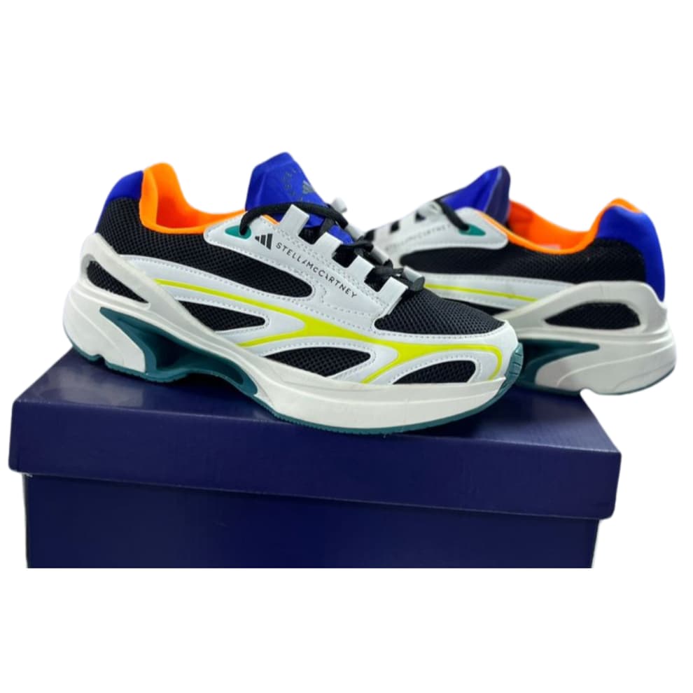 Shoe