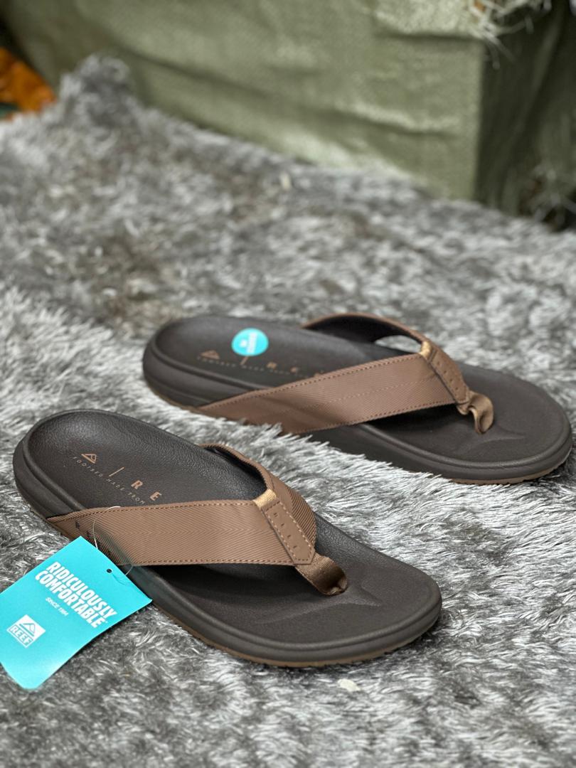Reef Men's "Ridiculously Comfortable" Cushioned Thong Sandals