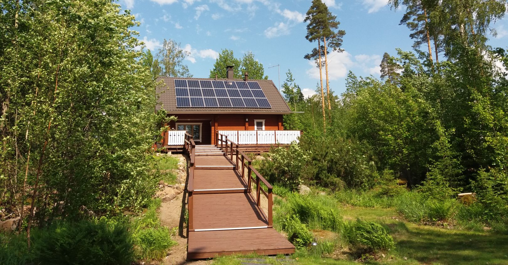 Hiekkuri piha Hykkil&auml;n Huvilat