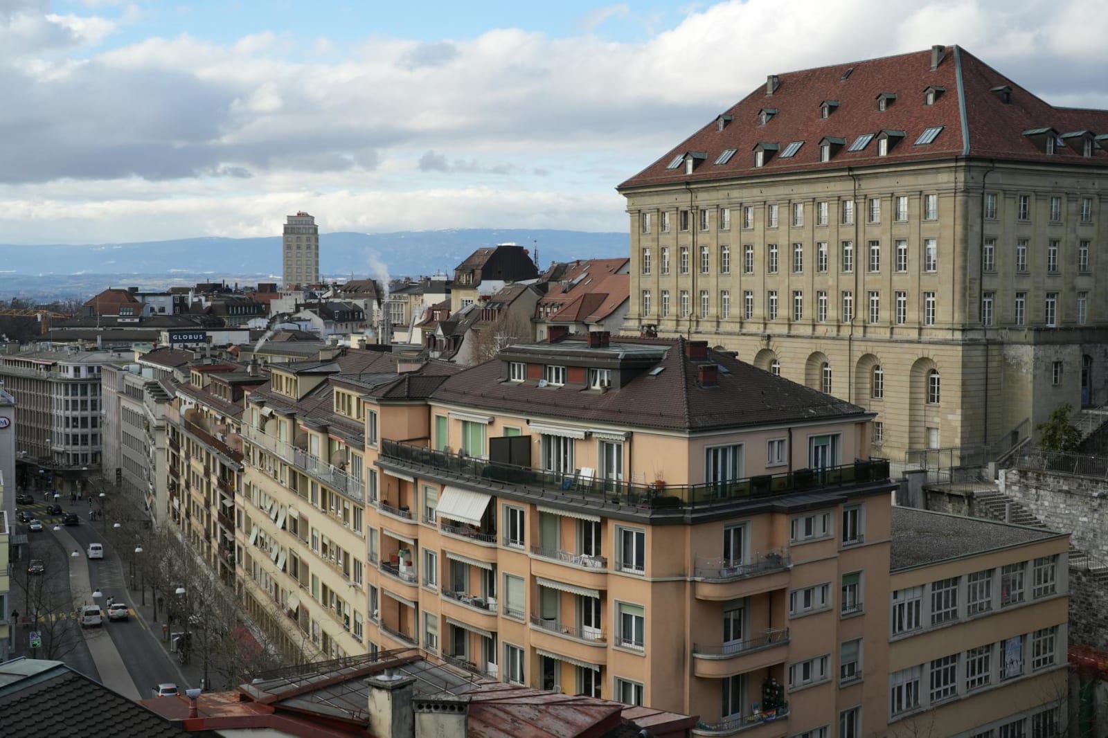 Lausanne