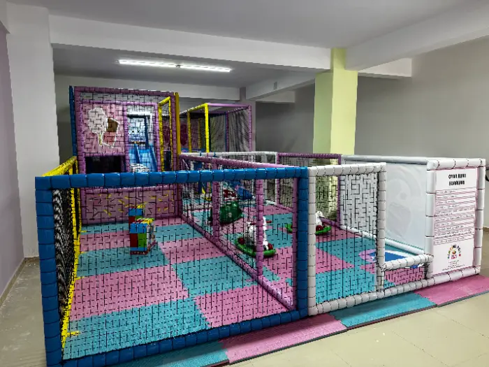 Constructeur de terrain de jeu Soft Play