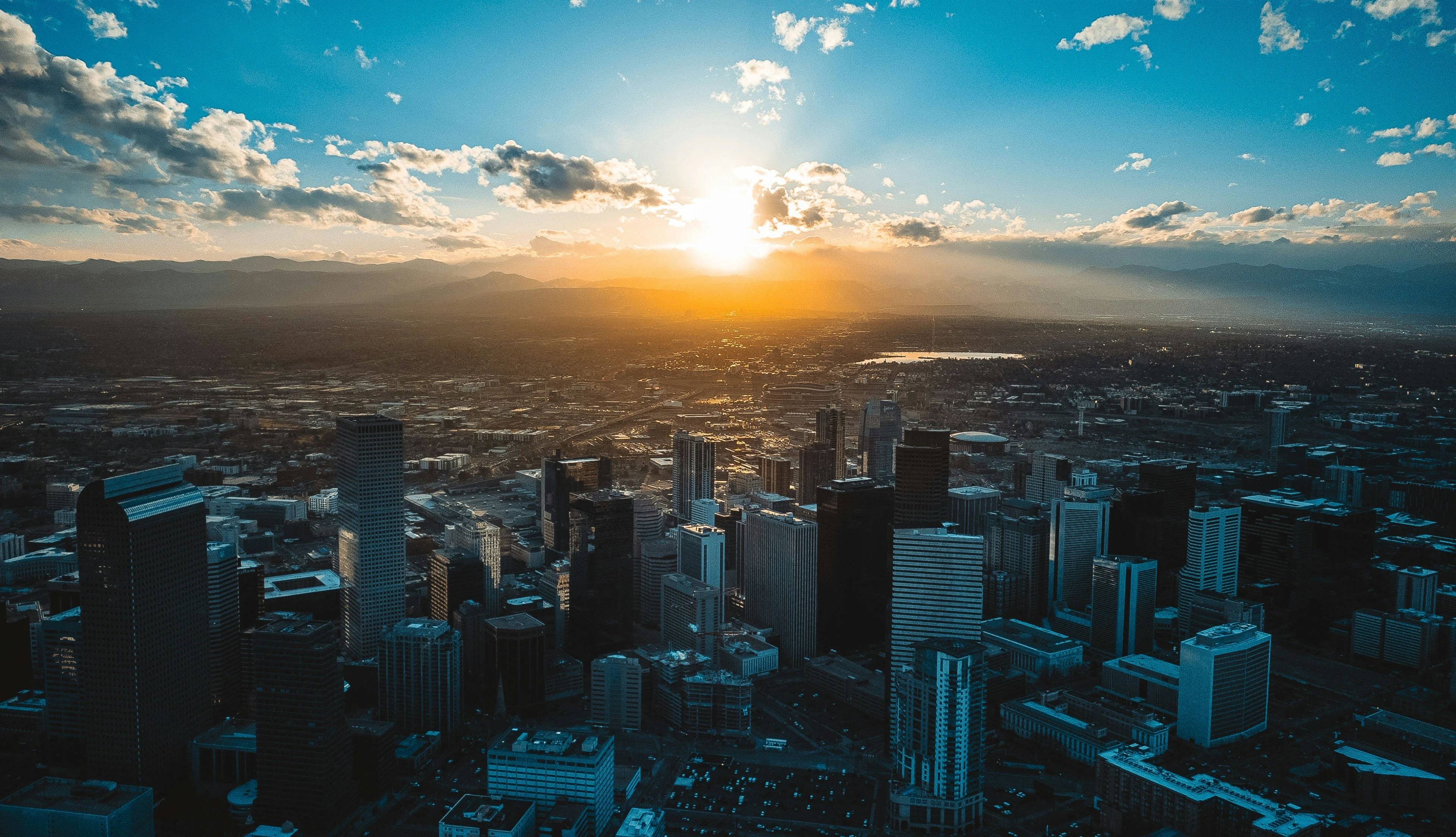 Denver's Best Hotels, Restaurants and Attractions