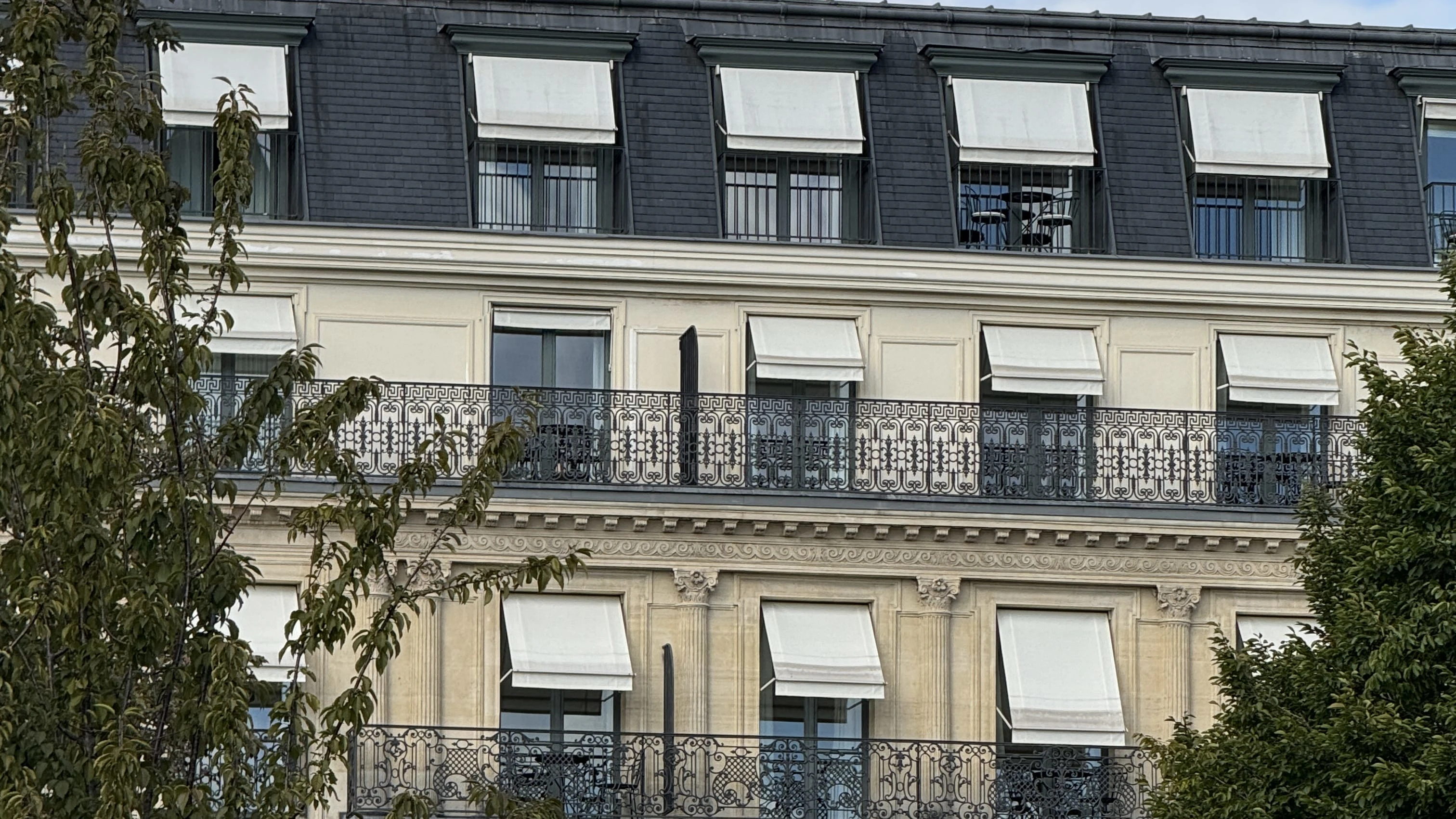 Design & Aesthetics Guide To Paris