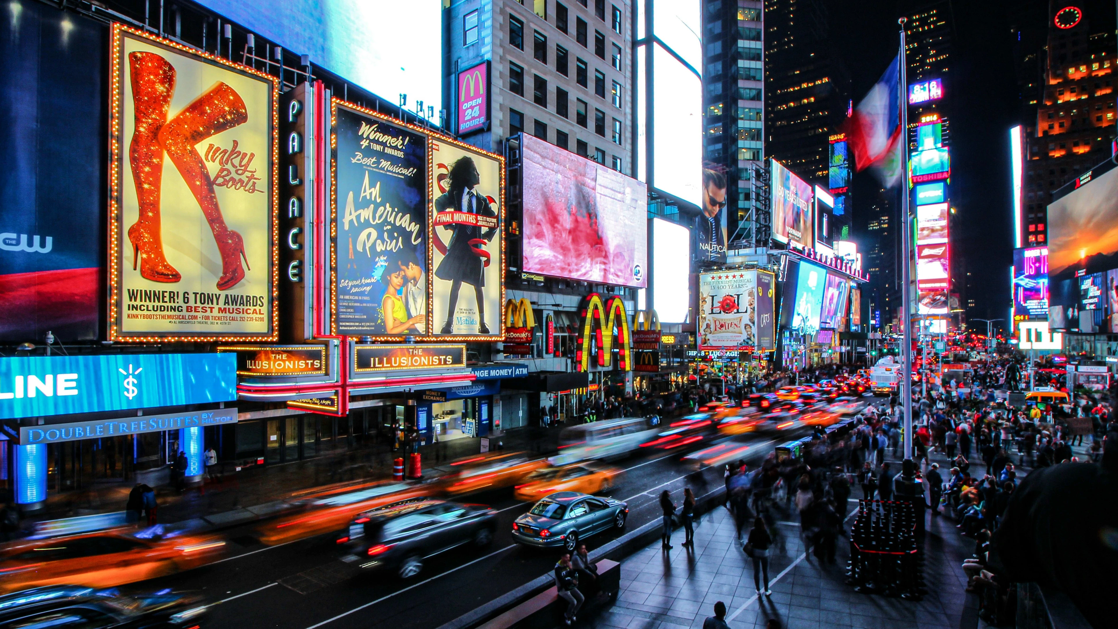 New York City for Couples: The Ultimate Guide
