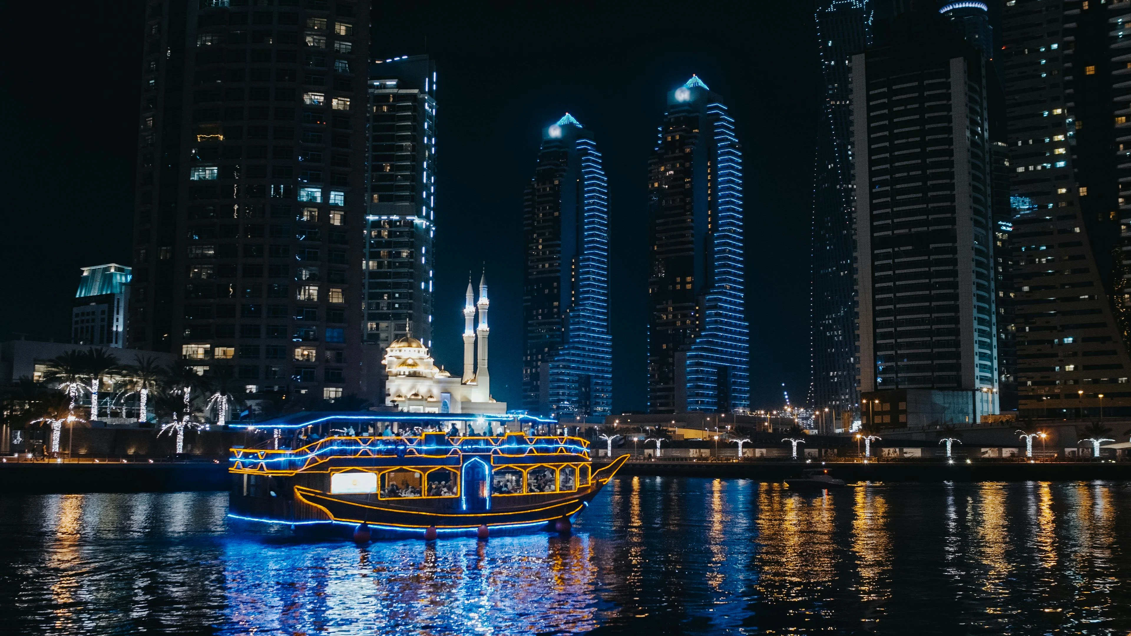 Music & entertainment cruises: Festivals at sea