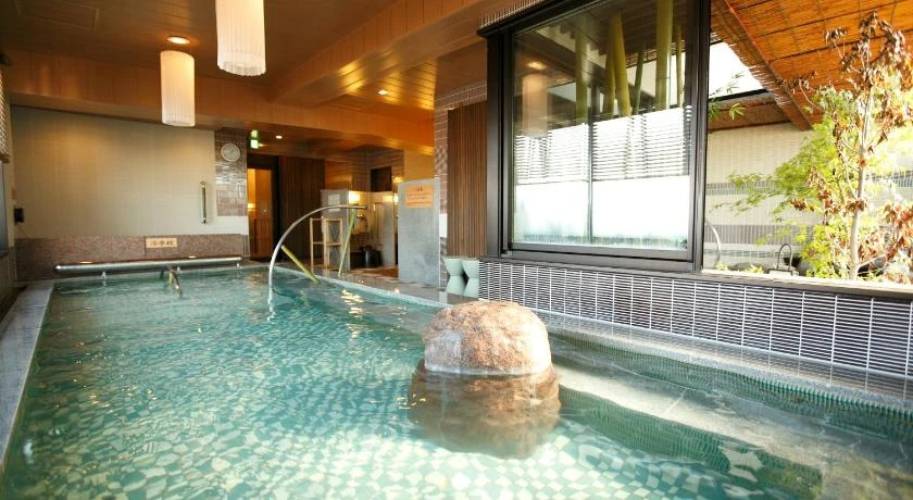 Best Hotels With Onsens in Kyoto!