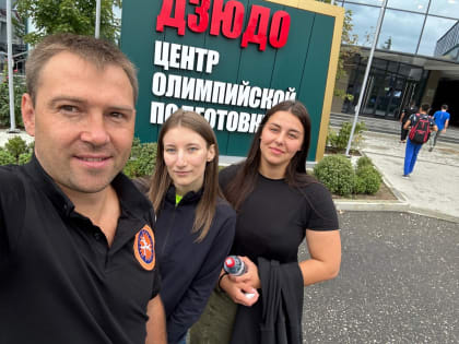 Студентка из Курска завоевала золото на чемпионате по грэпплингу