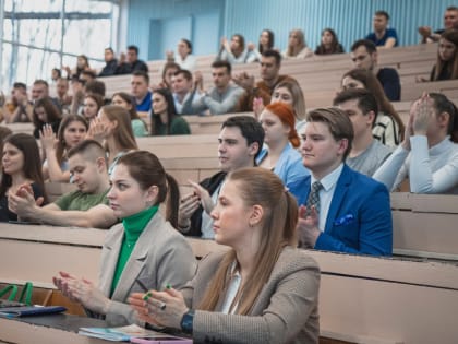 Судьи Курского областного суда встретились со студентами Юго-Западного университета