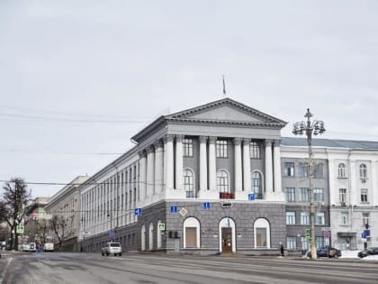 В Курске новую школу на Клыкова посещают 575 ребят