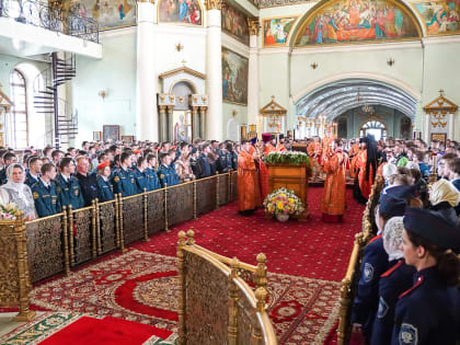 Пасхальный молебен для учащихся кадетских классов