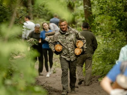 В Курске сегодня собрали 40 кубометров дров для СВО