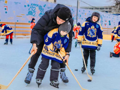 В Курске опубликовано расписание работы школы юных фигуристов и хоккеистов
