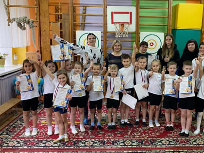 ГТО В ДЕТСКОМ САДУ №9: МЫ БЫТЬ ЗДОРОВЫМИ ХОТИМ И ОБ ЭТОМ ГОВОРИМ!