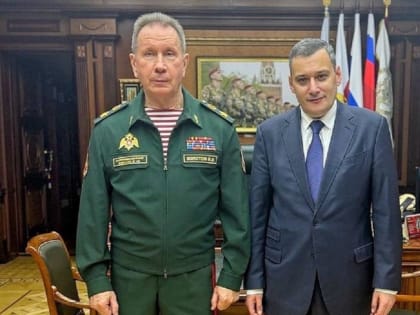 Александр Хинштейн обсудил ситуацию в Курской области с Виктором Золотовым