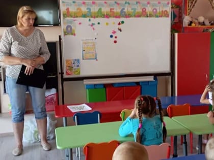 День грамотности «Юные знатоки»