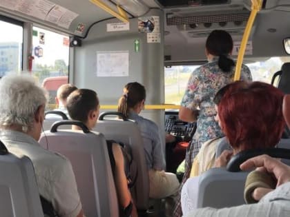 В воскресенье будет курсировать дополнительный транспорт для подвоза к кладбищам