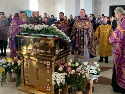 Престольный праздник в храме святых блаженных Матроны Московской и Ксении Петербургской в микрорайоне «Заря»