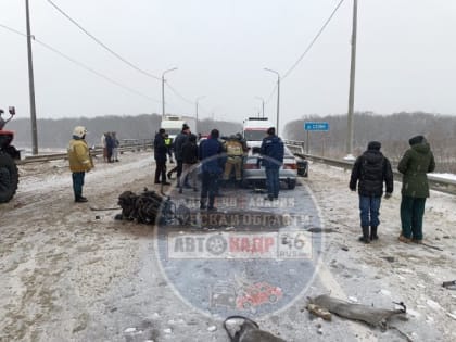 В Курске полиция расследует дело о ДТП с погибшей и тремя пострадавшими
