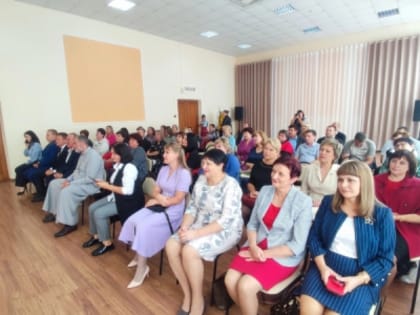 Торжественно-праздничное мероприятие, посвященное Дню учителя в поселке Пристень