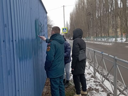 В Курске закрашивают нарконадписи