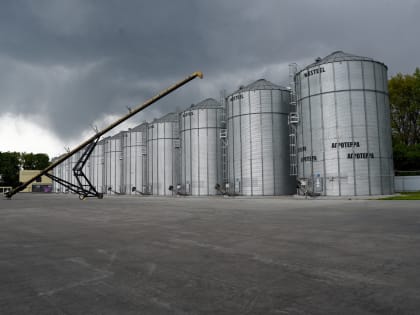 Губернатор Курской области Роман Старовойт посетил селекционно-семеноводческий комплекс «АгроТерра»