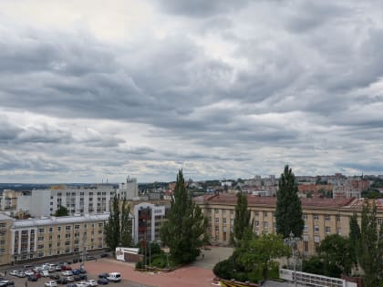 В Курске в поселках Семейный и Соловьиный строят водопроводную сеть