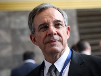 «В долгосрочной перспективе мы должны возобновить отношения с Москвой»