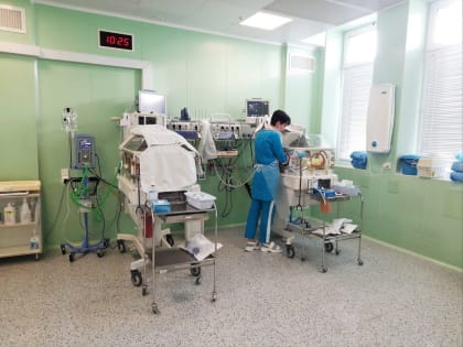 В курском перинатальном центре на Крещение родились 2 «королевские двойни»