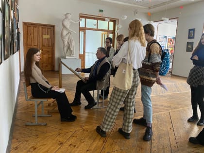 Художественно-графический факультет приглашает на мастер-классы!