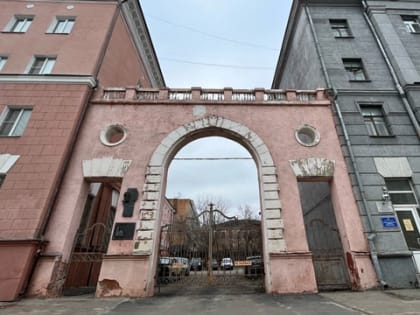 Почему Курск — не Суздаль?