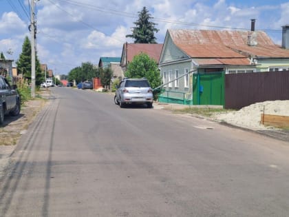 Завершается ремонт дороги по улице Сыромятникова