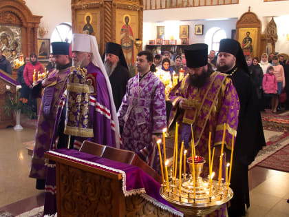 Архиерейское служение в женском монастыре во имя Казанской иконы Божьей Матери с. Большегнеушево