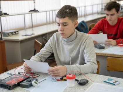 В ЮЗГУ стартовал региональный этап олимпиады по физике