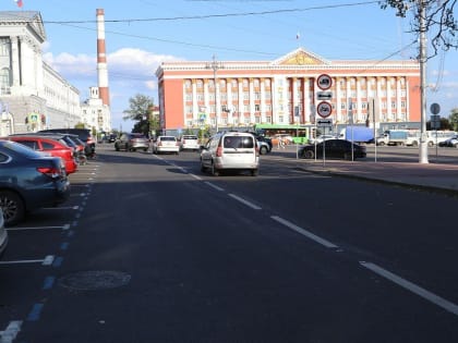 В Курске на улице Марата завершены дорожные работы в рамках национального проекта «Безопасные качественные дороги», который инициирован президентом РФ Владимиром Путиным