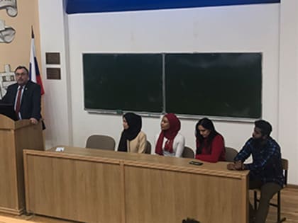 Открытый диалог иностранных обучающихся с ректором КГМУ