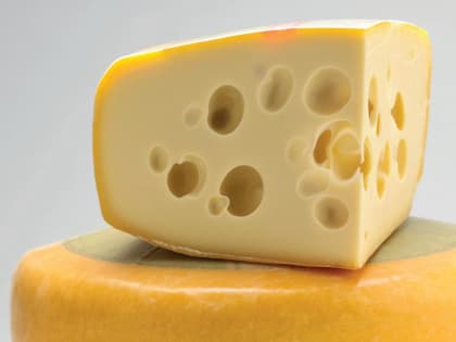 Просроченные сыр и сидр продать уже не удастся