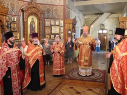 В канун дня памяти апостола и евангелиста Иоанна Богослова Преосвященнейший епископ Паисий совершил Всенощное бдение