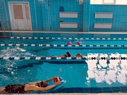 Муниципальный проект «Плаваем всей семьей»