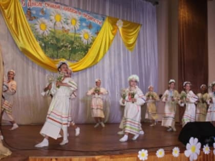 День семьи, любви и верности в Горшечном