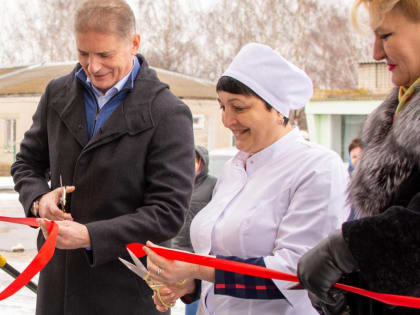 В селе Черничено Конышевского района открылся новый модульный ФАП