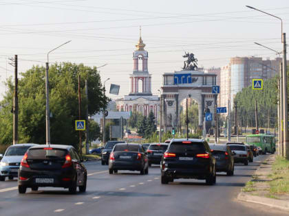 Автодорогу на улице Карла Маркса в Курске открыли после ремонта