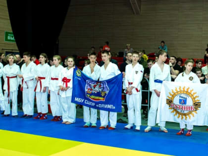 В Курске состоялось открытие Всероссийских соревнований по рукопашному бою «Вершина»