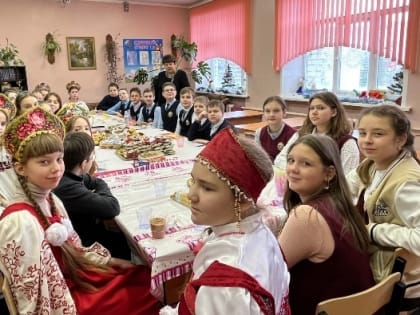 ТРАДИЦИИ. СВЯТКИ - ПОРА ЧУДЕС!