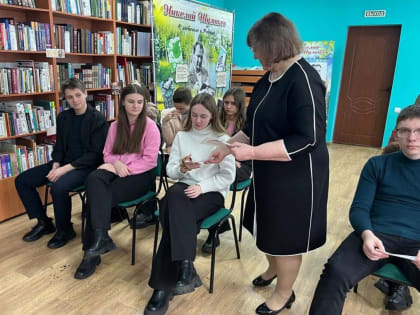 Партийцы поздравили с Днем избирателя
