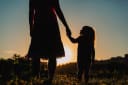 mothersday-silhouette-featimage