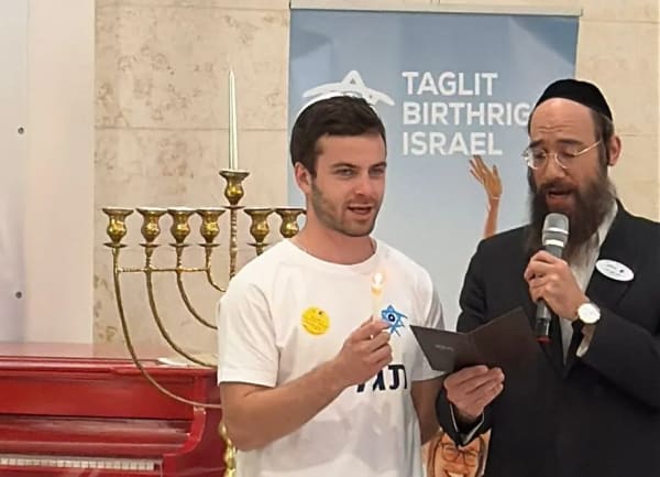 aadf5fa0-6f7a-4f6a-8bc6-32afac79e467