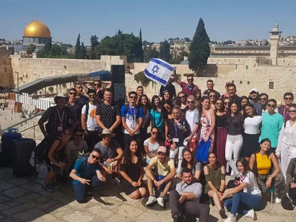 abovethekotel2018