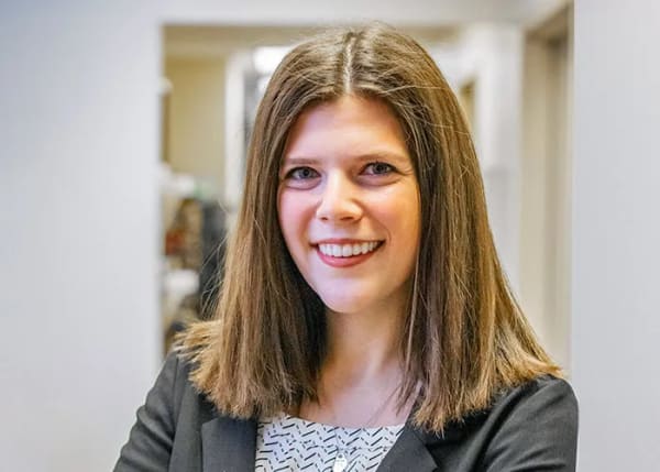 ellen-voskoboynik-headshot