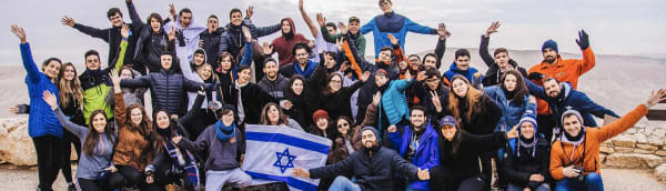 plannedgiving-banner-biggroupflag