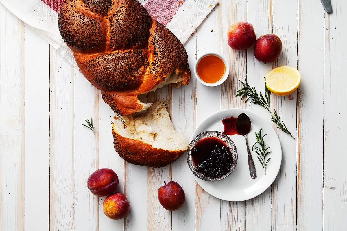Challah and jam prepared for Shabbat